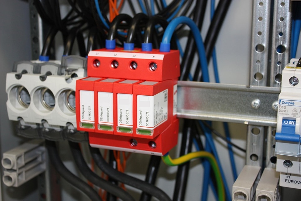 U berspannungsschutz bei Elektro-Viehrig GmbH in Brand-Erbisdorf